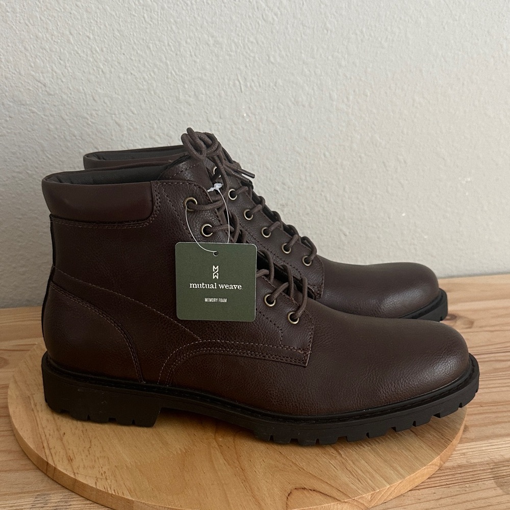 mutual weave Mens Freeport Flat Heel Lace Up Boots new